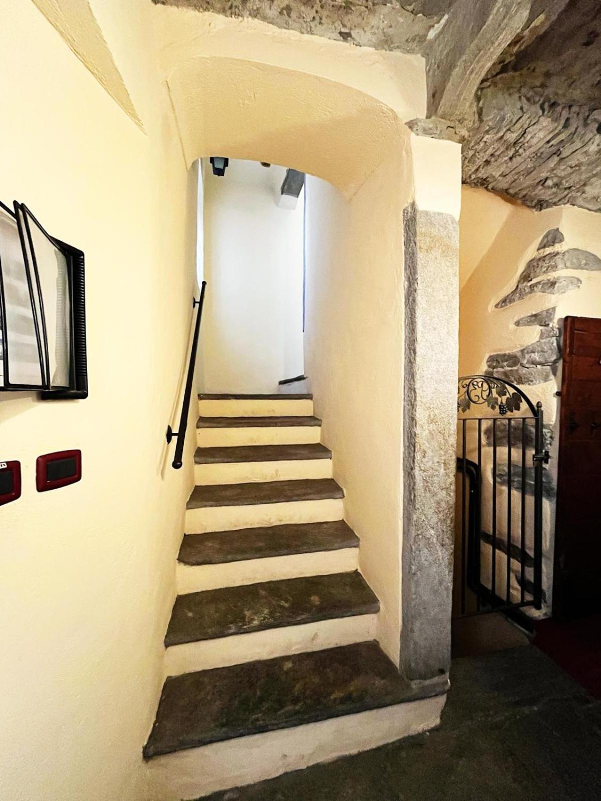 Agriturismo Edoardo Patrone Domodossola Buitenkant foto